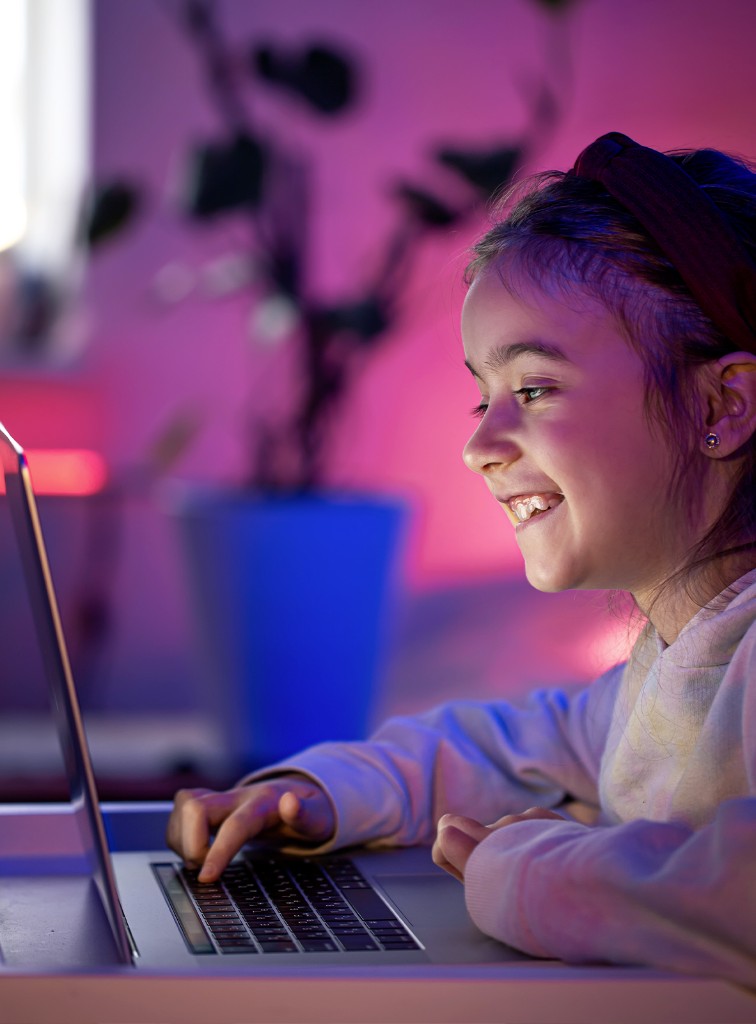 Persone e schermi: attenzione e campagne digitali
